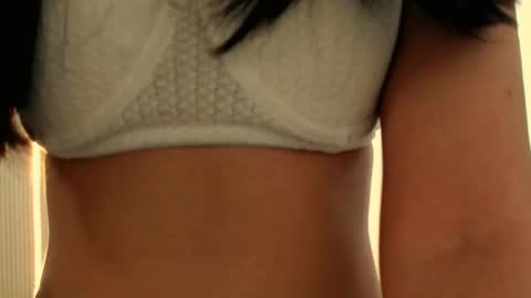 Snapshot of silk_ann chatting on April 1, 2026, 5:52 am silk_ann online show from April 1, 2026, 5:52 am