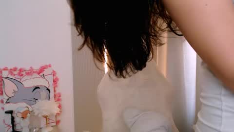 silk_ann online show from April 29, 2026, 5:55 am