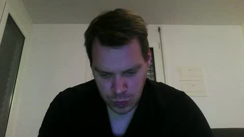 sillas1234 online show from January 3, 2025, 8:01 pm