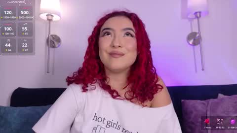 Snapshot of silvana_goddess chatting on October 29, 2025, 1:30 am Silvana  online show from October 29, 2025, 1:30 am