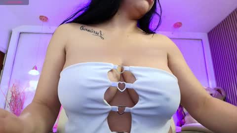 SIlvana  online show from January 29, 2025, 12:45 pm