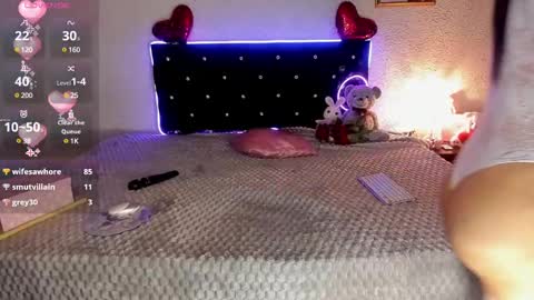Snapshot of silver__love chatting on March 6, 2025, 6:08 am Silver online show from March 6, 2025, 6:08 am