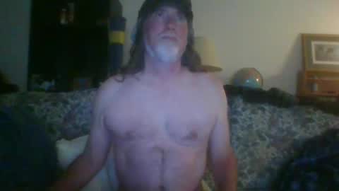 Snapshot of silverfunfox chatting on December 2, 2024, 5:37 am silverfunfox online show from December 2, 2024, 5:37 am