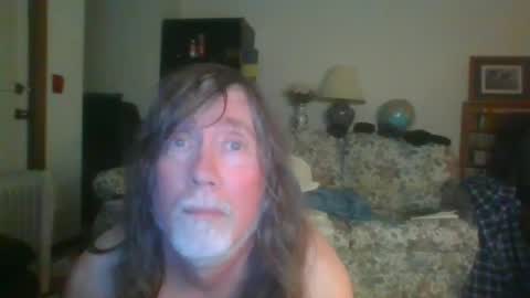Snapshot of silverfunfox chatting on December 7, 2024, 5:48 am silverfunfox online show from December 7, 2024, 5:48 am