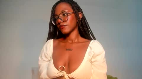 silverosequeen online show from May 10, 2026, 9:03 am