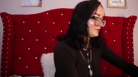 silvia_ls online show from January 24, 2025, 10:30 pm
