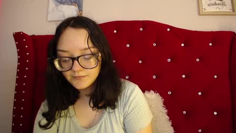 silvia_ls online show from February 19, 2025, 12:25 am