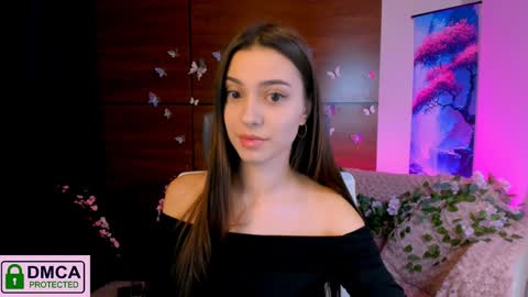 Silvia nude in pvt  online show from December 8, 2024, 8:25 pm