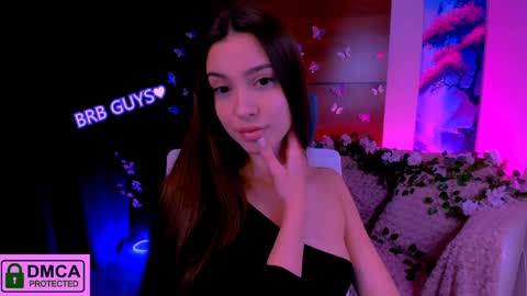 Silvia nude in pvt  online show from December 11, 2024, 12:12 am