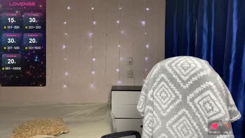Silvia online show from January 8, 2025, 2:57 am