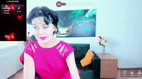 Snapshot of silvia_wallec chatting on February 19, 2026, 7:15 am Silvia Wallec online show from February 19, 2026, 7:15 am