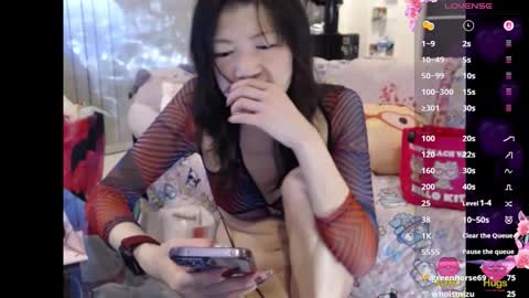 silviajpn online show from September 19, 2025, 3:13 pm