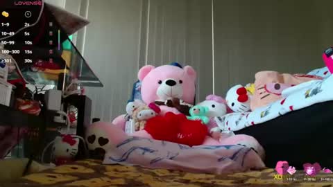 silviajpn online show from July 3, 2026, 1:56 am