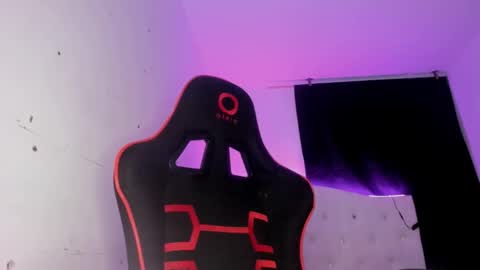 silvia online show from November 27, 2025, 10:45 pm