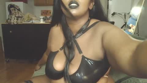 Simin Fox online show from September 18, 2025, 12:23 am