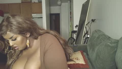 Simin Fox online show from December 21, 2025, 3:02 am