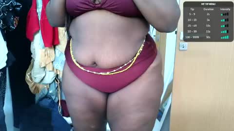 Snapshot of siminfox chatting on May 24, 2026, 11:37 am Simin Fox online show from May 24, 2026, 11:37 am