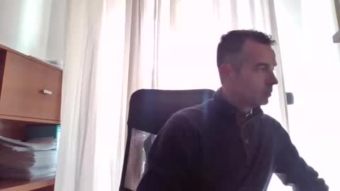 Snapshot of simmeturbate chatting on October 7, 2025, 11:40 am Italiandaddyitalydickassbottomassholecomshowmasturbatenudeboyitalyatleticcutemuscolarhardcockdickboy online show from October 7, 2025, 11:40 am