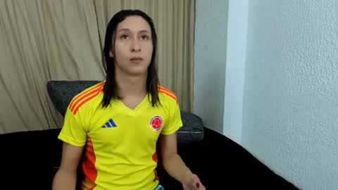 simon_durand online show from June 24, 2026, 3:16 am