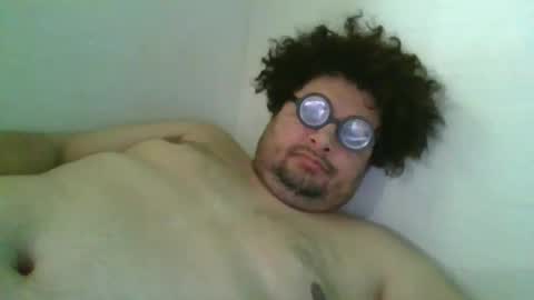 Snapshot of simonaclausen chatting on April 6, 2026, 5:41 am Simon online show from April 6, 2026, 5:41 am