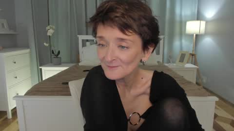 Simona  online show from January 12, 2025, 4:50 pm