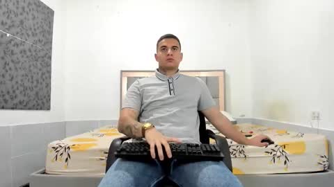 SIMON KELER online show from March 11, 2026, 2:12 pm