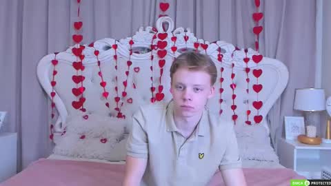 Snapshot of simonwarner chatting on February 13, 2026, 6:37 pm Simon online show from February 13, 2026, 6:37 pm