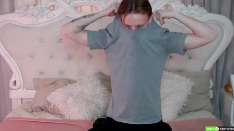 Snapshot of simonwarner chatting on March 13, 2026, 8:43 am Simon online show from March 13, 2026, 8:43 am