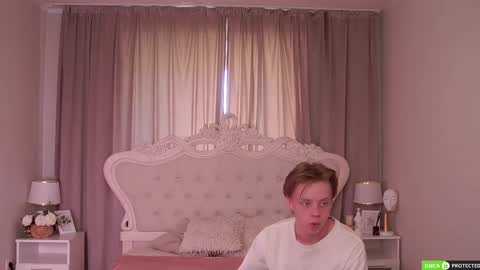 Simon online show from May 9, 2026, 9:03 am