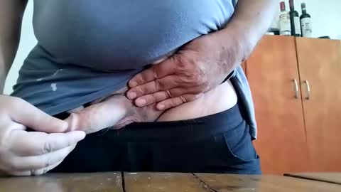 Snapshot of simplemind69 chatting on September 19, 2025, 9:43 am SimpleMind online show from September 19, 2025, 9:43 am