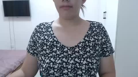 simplesindyxx online show from March 2, 2025, 1:05 pm