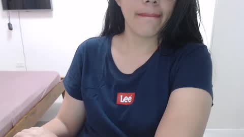 simplesindyxx online show from March 4, 2025, 1:59 pm