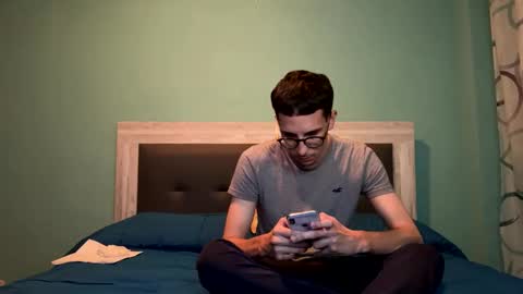 simplyboy_ online show from April 30, 2026, 10:47 pm