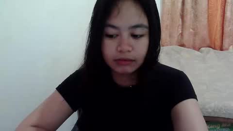 Snapshot of simplypretty_monica chatting on October 8, 2025, 10:13 am simplypretty_monica online show from October 8, 2025, 10:13 am