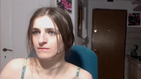 Snapshot of simyhvn chatting on January 16, 2025, 5:23 pm simyhvn online show from January 16, 2025, 5:23 pm
