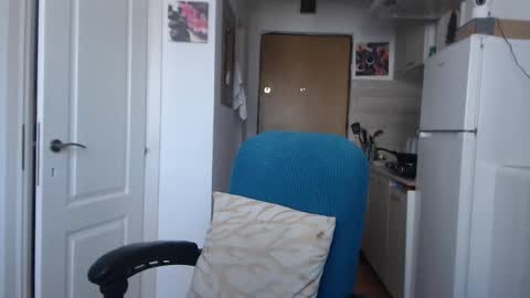 Snapshot of simyhvn chatting on March 4, 2025, 8:13 am simyhvn online show from March 4, 2025, 8:13 am