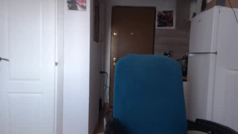 Snapshot of simyhvn chatting on March 6, 2025, 2:51 pm simyhvn online show from March 6, 2025, 2:51 pm