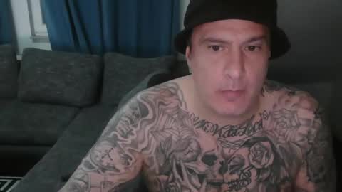 Snapshot of sinalco1975 chatting on December 14, 2025, 6:19 am sinalco1975 online show from December 14, 2025, 6:19 am