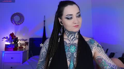 Ms. Sindel online show from January 8, 2025, 1:20 pm
