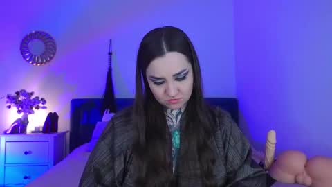 Ms. Sindel online show from February 17, 2025, 2:15 pm