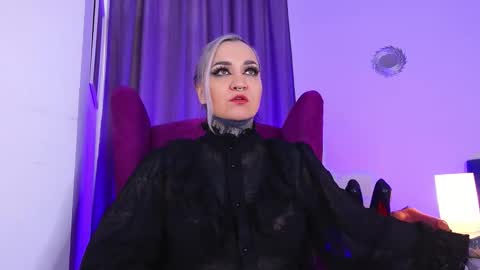 Snapshot of sindeleros chatting on September 21, 2025, 12:51 pm Ms. Sindel online show from September 21, 2025, 12:51 pm