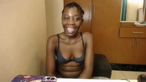 Elsy online show from April 23, 2026, 4:53 pm