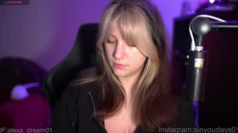 wwoooooooooooof online show from April 1, 2026, 1:06 am