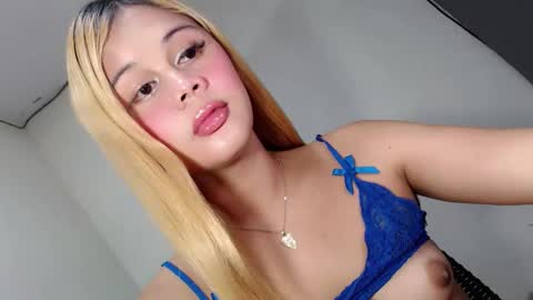 Snapshot of sinfulrose_ chatting on March 28, 2026, 9:47 pm sinfulrose_ online show from March 28, 2026, 9:47 pm