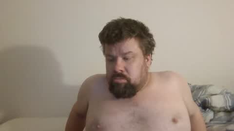 Snapshot of singledude_69 chatting on October 9, 2025, 12:41 am SingleDude 69 online show from October 9, 2025, 12:41 am