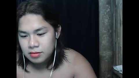 Snapshot of singleheart05 chatting on May 19, 2026, 3:24 am singleheart05 online show from May 19, 2026, 3:24 am