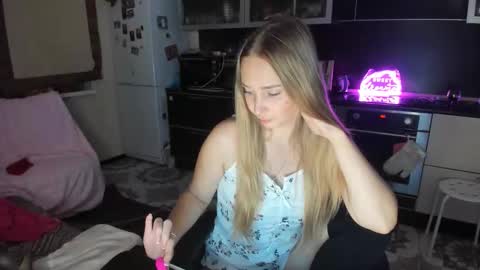 nika online show from October 3, 2025, 10:07 pm