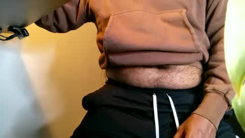 singoutloud37 online show from November 21, 2025, 5:06 am