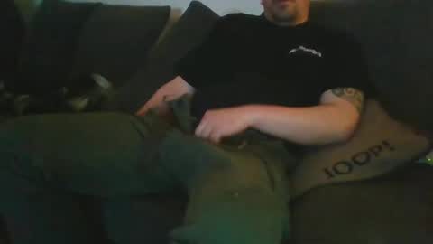 Snapshot of sinned09 chatting on January 25, 2025, 5:40 pm sinned09 online show from January 25, 2025, 5:40 pm