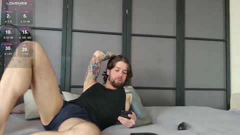 Snapshot of sinnerscorner chatting on September 19, 2025, 5:20 am Alya and Mr. Sinner online show from September 19, 2025, 5:20 am